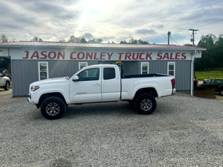 Used 2018 Toyota Tacoma TRD Off-Road image 1