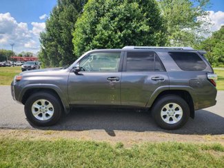 Used 2016 Toyota 4Runner SR5 image 1