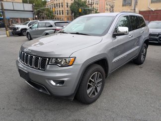 Used 2021 Jeep Grand Cherokee Limited image 1