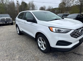 Used 2021 Ford Edge SE image 1