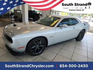 Used 2022 Dodge Challenger R/T w/ Blacktop Package image 1