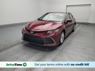 Used 2021 Toyota Camry LE image 1