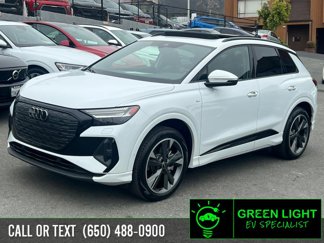 Used 2023 Audi Q4 e-tron Prestige image 1
