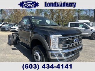 New 2025 Ford F550 4x4 Regular Cab Super Duty image 1