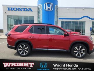 New 2025 Honda Pilot Touring image 1