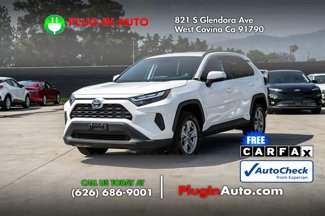 Used 2023 Toyota RAV4 LE image 1