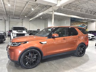 Used 2020 Land Rover Discovery HSE image 1