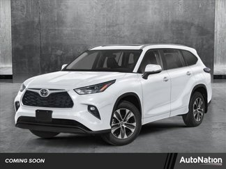 New 2025 Toyota Highlander XLE image 1