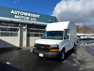 Used 2018 Chevrolet Express 3500 image 1