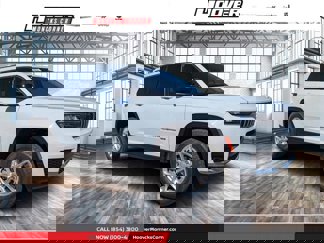 New 2025 Jeep Grand Cherokee L Laredo w/ Luxury Tech Group I image 1