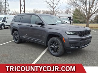 New 2025 Jeep Grand Cherokee L Altitude image 1