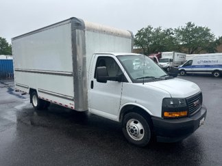 Used 2021 GMC Savana 3500 Extended w/ Power Convenience Package image 1
