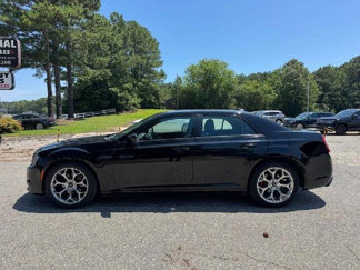 Used 2018 Chrysler 300 S image 1