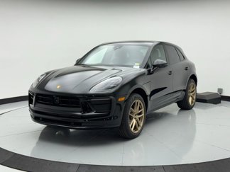 Used 2024 Porsche Macan image 1