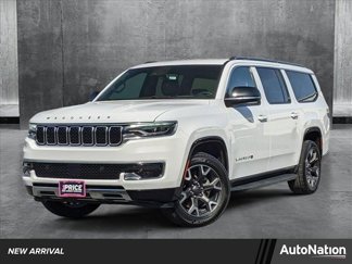 Used 2023 Jeep Wagoneer L Series III w/ Preferred Equipment Group image 1