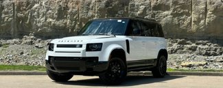 Used 2023 Land Rover Defender 110 X-Dynamic SE image 1