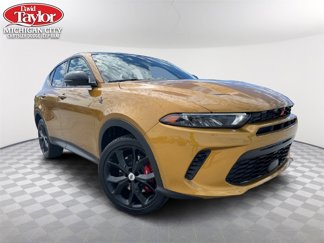 New 2024 Dodge Hornet GT image 1
