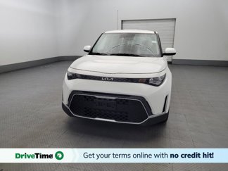 Used 2024 Kia Soul LX image 1