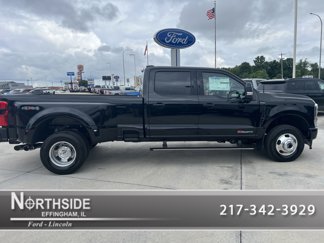 New 2025 Ford F350 4x4 Crew Cab DRW Super Duty image 1