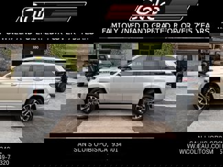 New 2025 Jeep Grand Cherokee Overland image 1