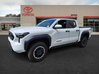 Used 2024 Toyota Tacoma TRD Off-Road image 1