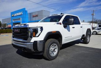 New 2025 GMC Sierra 2500 Pro image 1