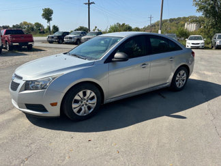 Used 2014 Chevrolet Cruze LS image 1