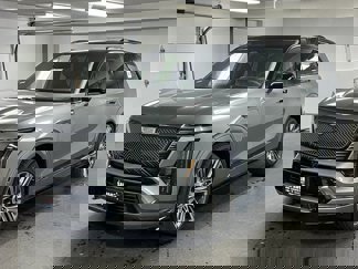 New 2026 Cadillac Vistiq Platinum image 1