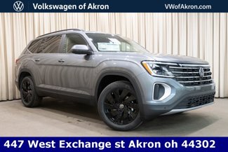 New 2025 Volkswagen Atlas SE image 1