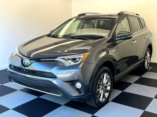 Used 2017 Toyota RAV4 Limited image 1