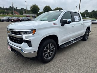 Used 2025 Chevrolet Silverado 1500 LT w/ Z71 Off-Road Package image 1