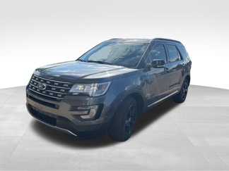 Used 2016 Ford Explorer XLT w/ Equipment Group 202A image 1