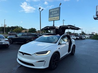 Used 2022 Tesla Model X image 1