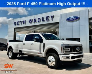 Used 2025 Ford F450 Platinum image 1