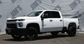Used 2023 Chevrolet Silverado 2500 Custom image 1