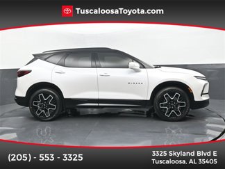 Used 2025 Chevrolet Blazer RS w/ Driver Confidence II Package image 1