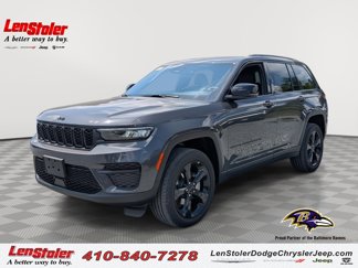 New 2025 Jeep Grand Cherokee Altitude image 1
