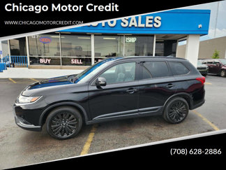 Used 2020 Mitsubishi Outlander SE image 1