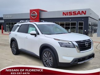New 2025 Nissan Pathfinder SL w/ SL Premium Package image 1