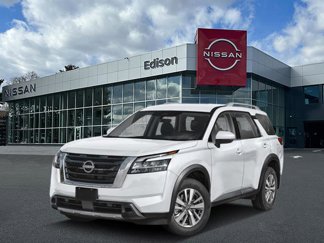 New 2025 Nissan Pathfinder SL w/ SL Premium Package image 1