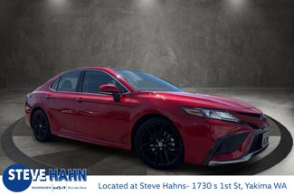 Used 2024 Toyota Camry XSE image 1