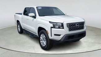 Used 2022 Nissan Frontier SV image 1