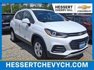 Certified 2022 Chevrolet Trax LT w/ LT Convenience Package image 1
