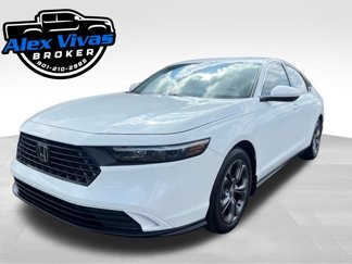 Used 2023 Honda Accord EX image 1