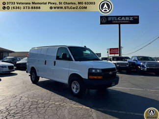 Used 2018 Chevrolet Express 2500 image 1