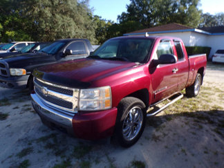 Used 2008 Chevrolet Silverado 1500 LT w/ EZ-Lift Tailgate Package image 1