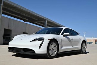 Used 2022 Porsche Taycan image 1