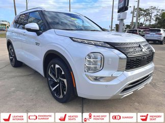 New 2025 Mitsubishi Outlander SEL image 1