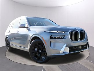 New 2025 BMW X7 xDrive40i image 1