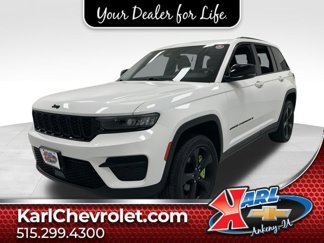 Used 2024 Jeep Grand Cherokee Altitude image 1